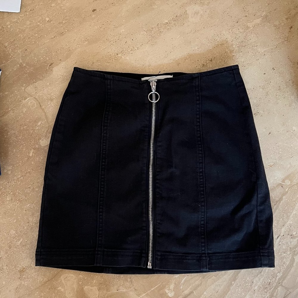 PacSun Black stretch Denim Mini Skirt, Size 23, (xxs) skirt length 15"